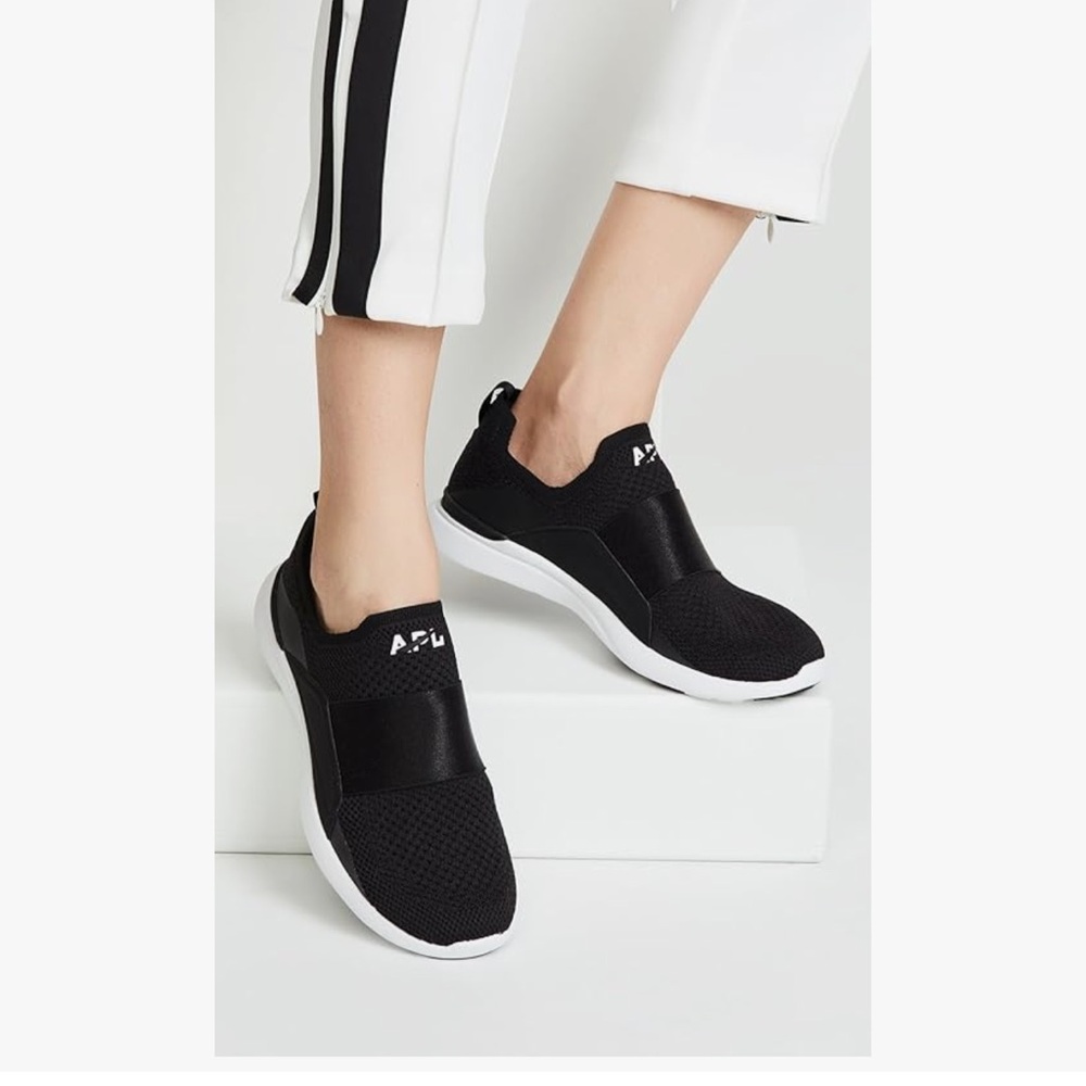 APL Sneakers